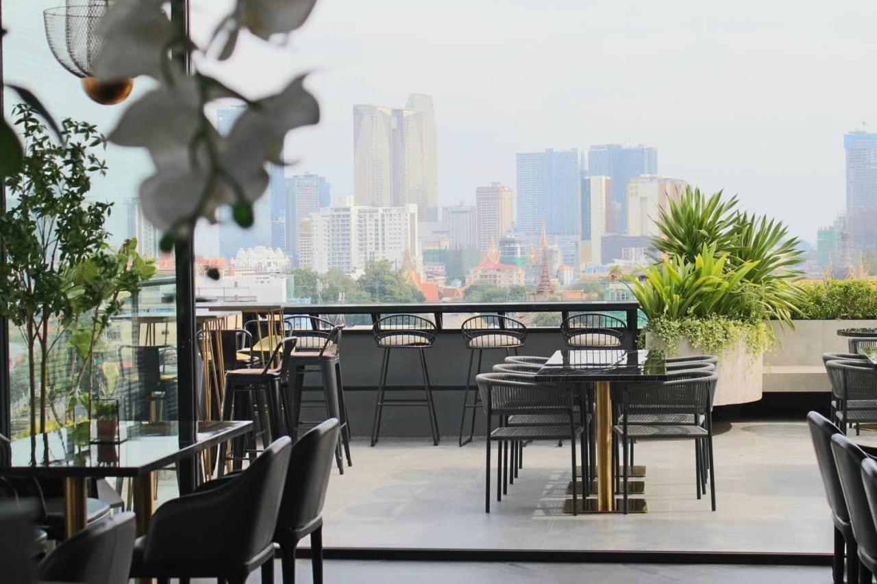 Harmony Phnom Penh Hotel Exterior photo