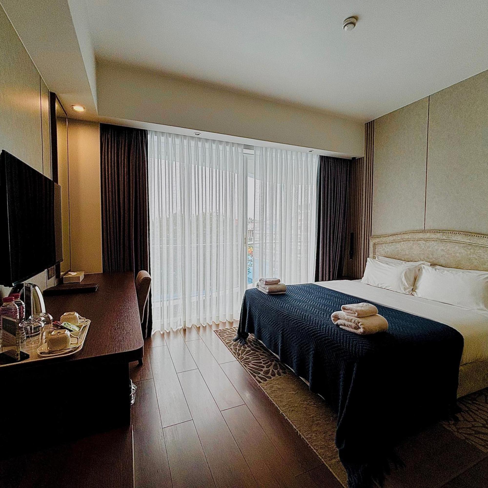 Harmony Phnom Penh Hotel Exterior photo